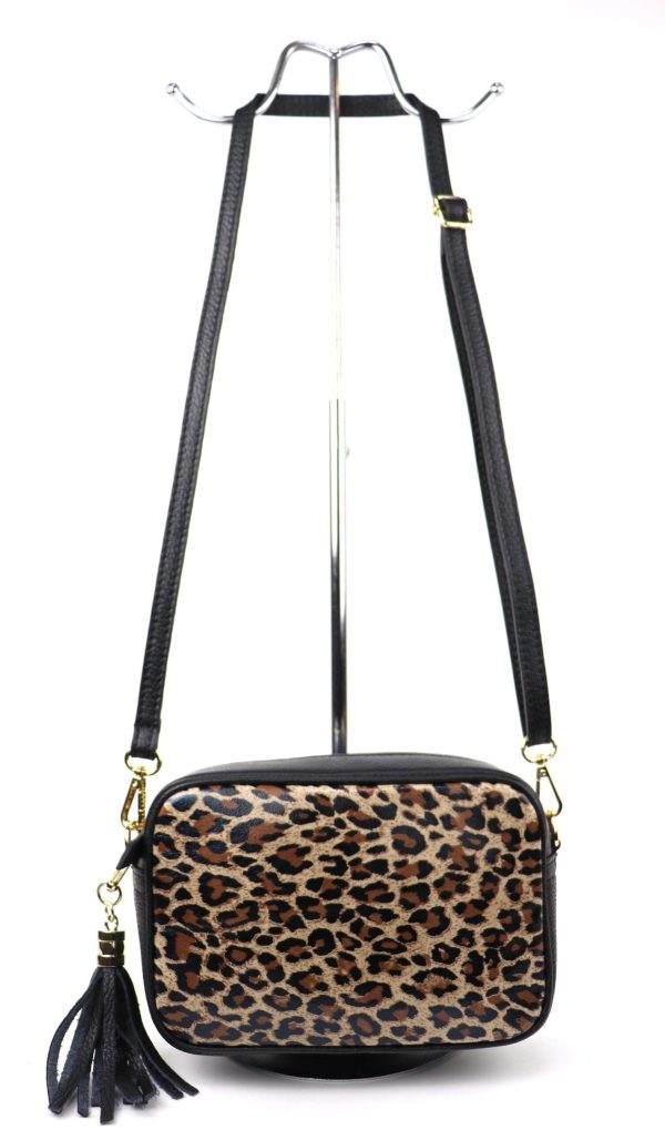 V312A Leather Animal Print Box Bag